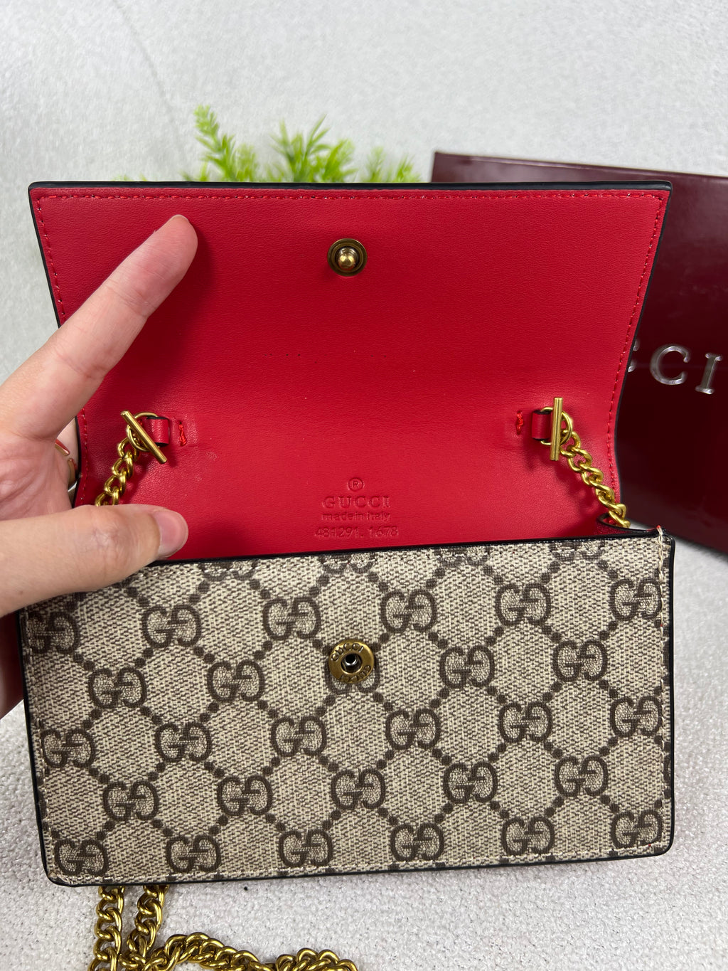 Style Gucci Cerise