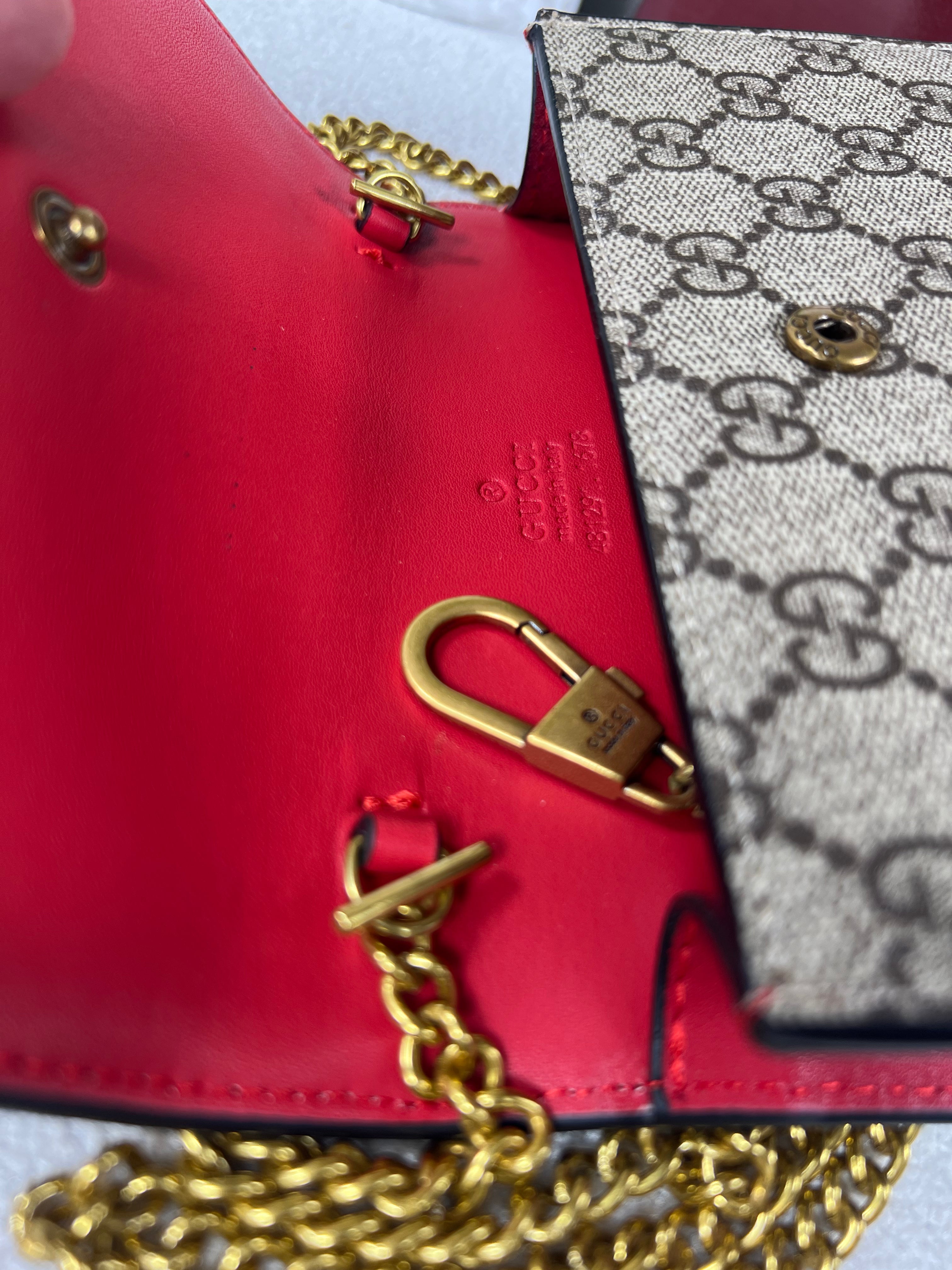 Style Gucci Cerise