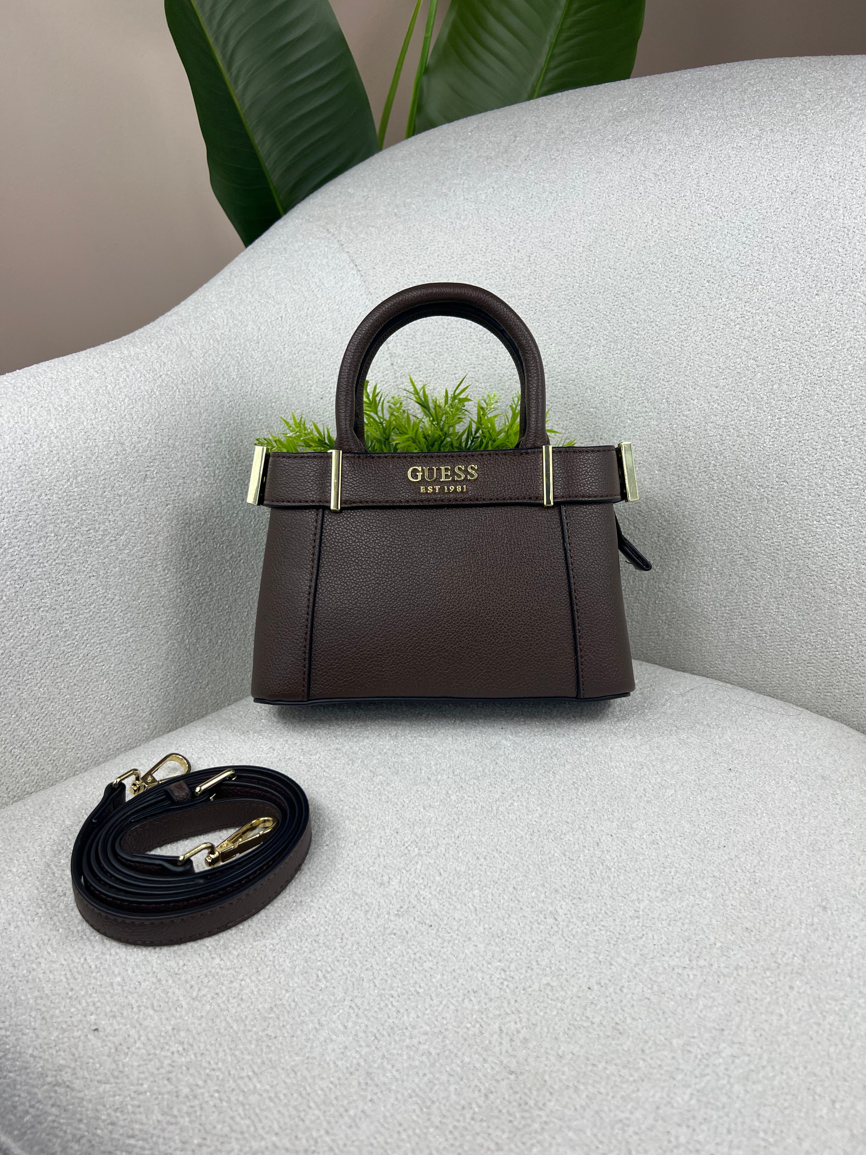 Style Guess Mini