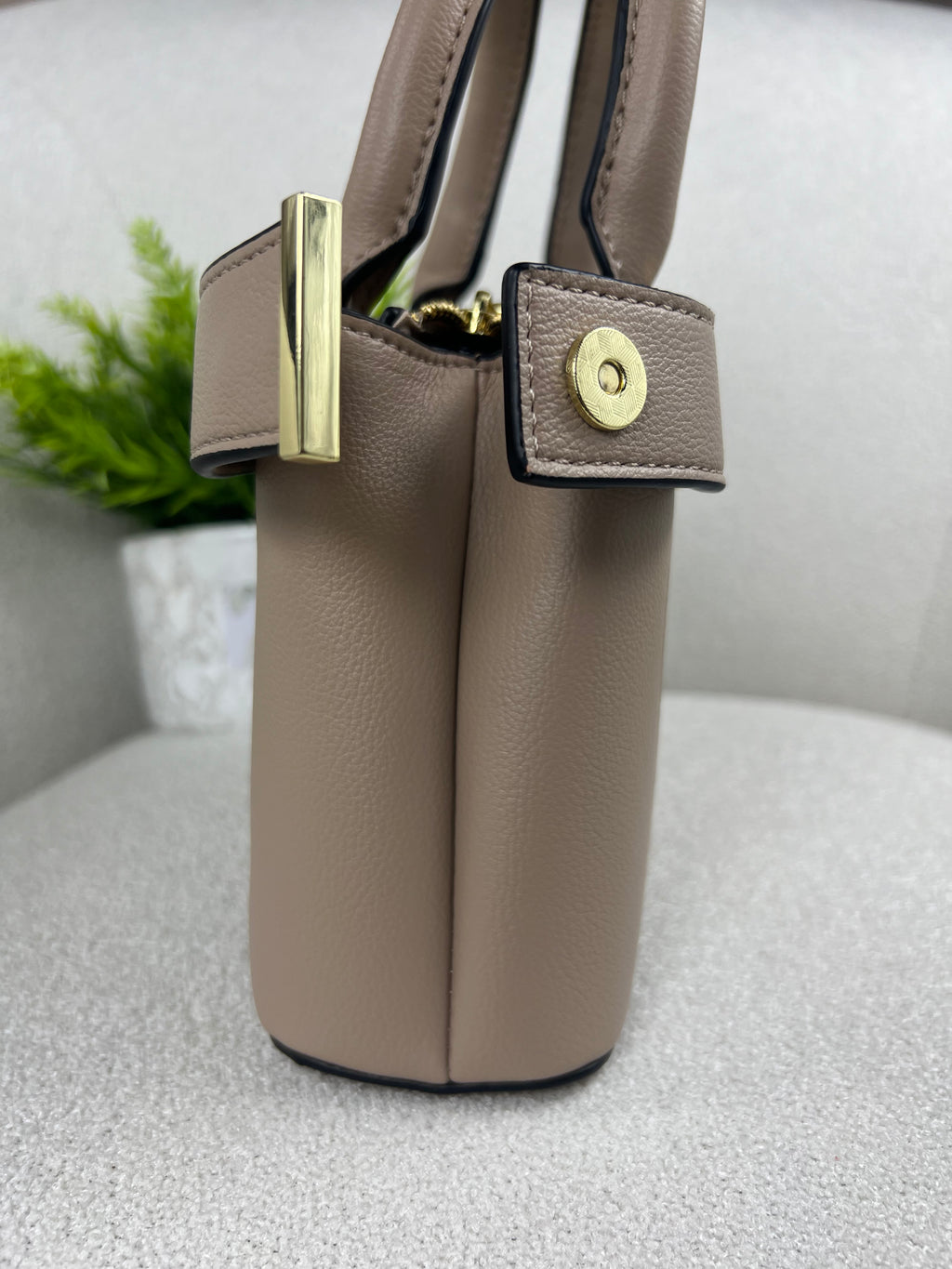 Style Guess Mini