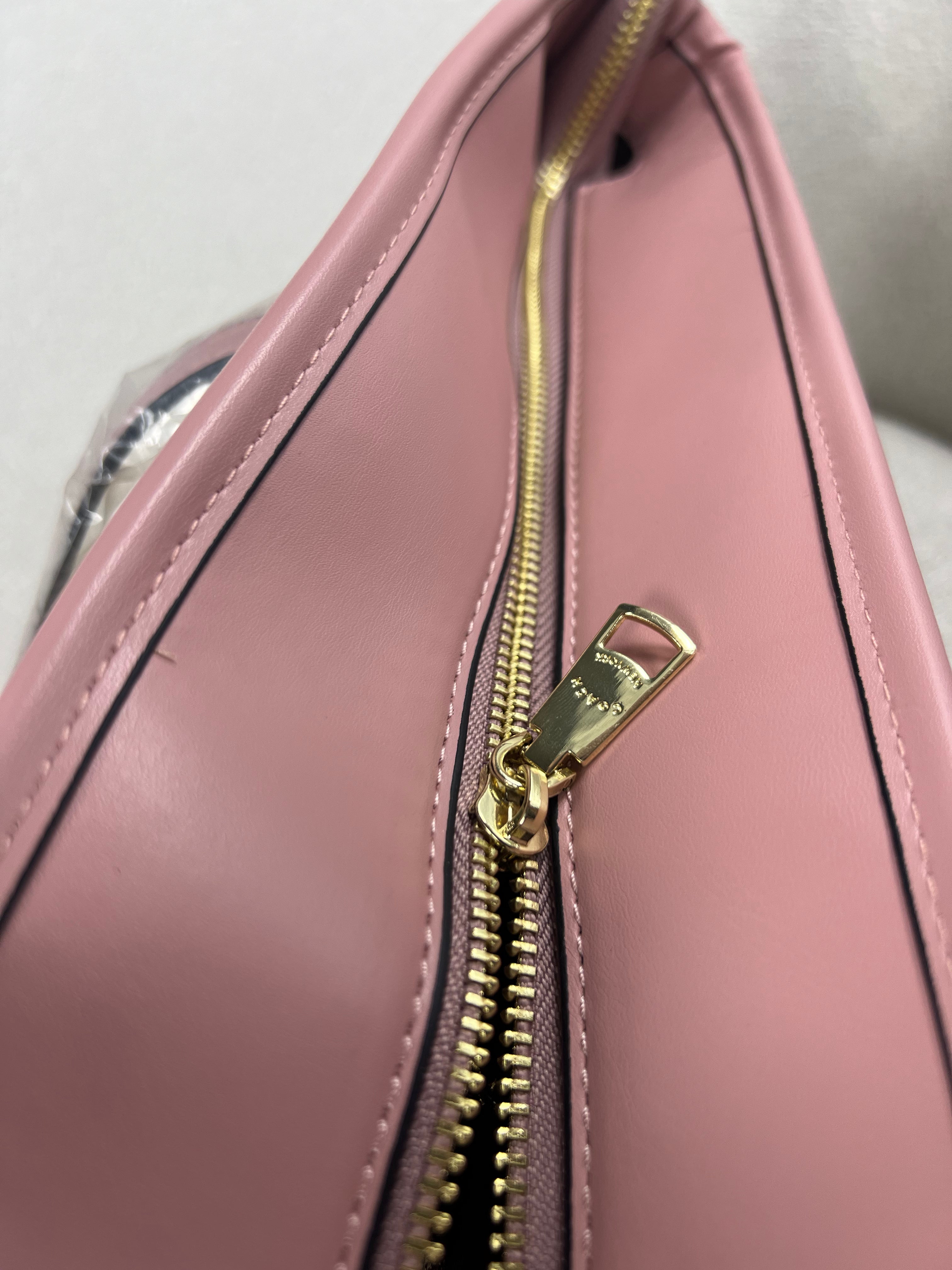 Style Coach Never Full