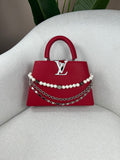 Style LV Capucine
